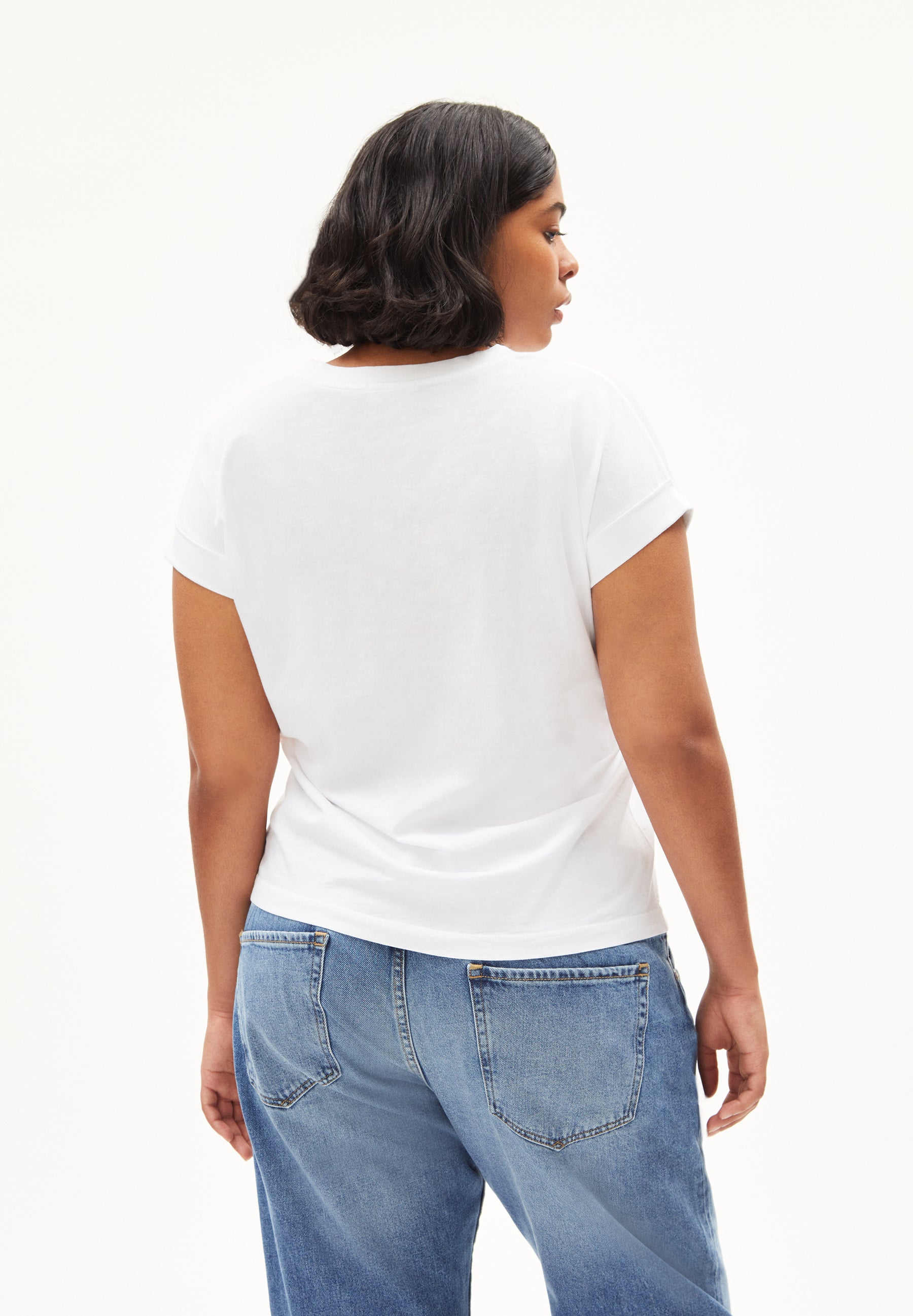 Armed Angels // IDAARA T-Shirt Woman // White