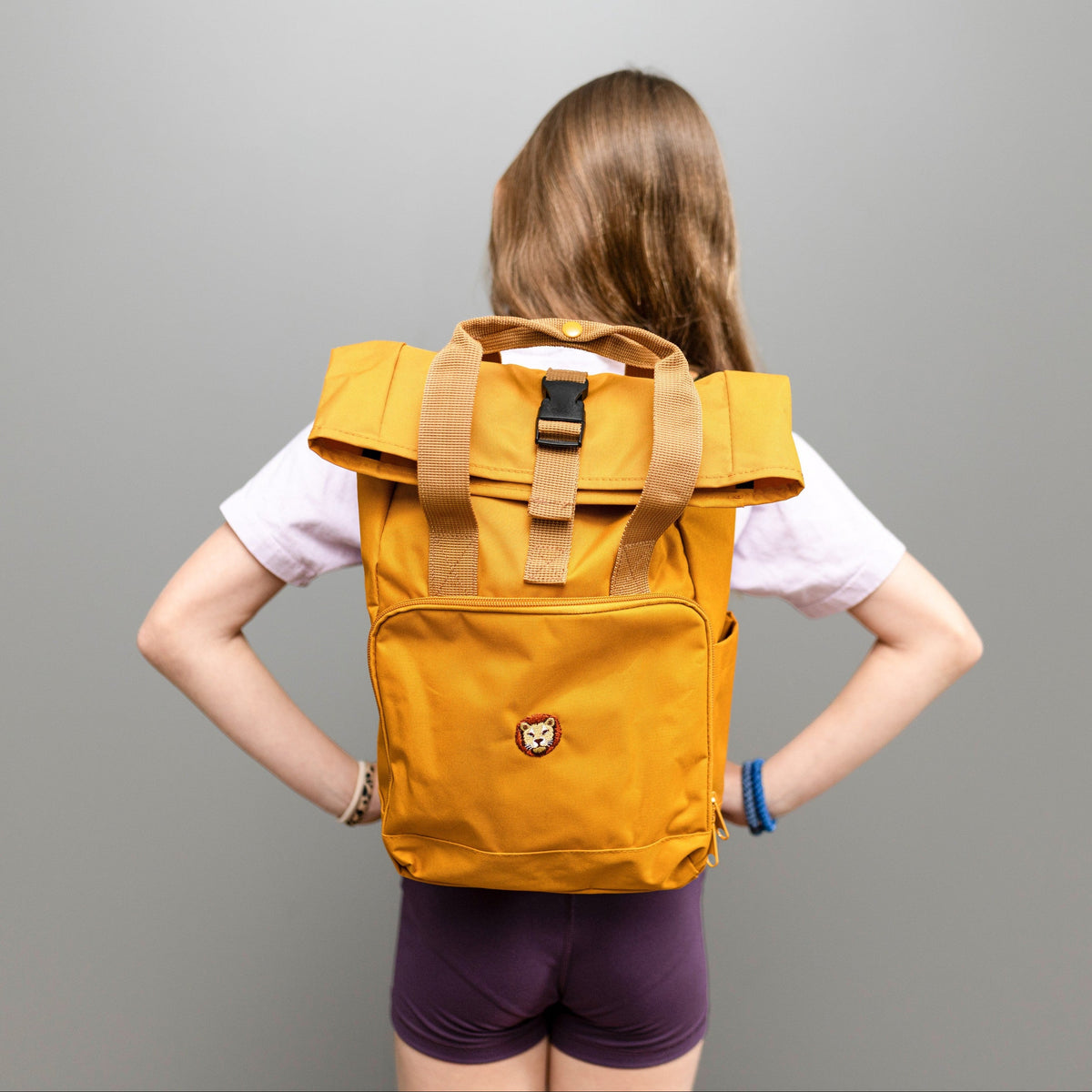 Kinder Rucksack // 9 Liter // Löwe // currygelb