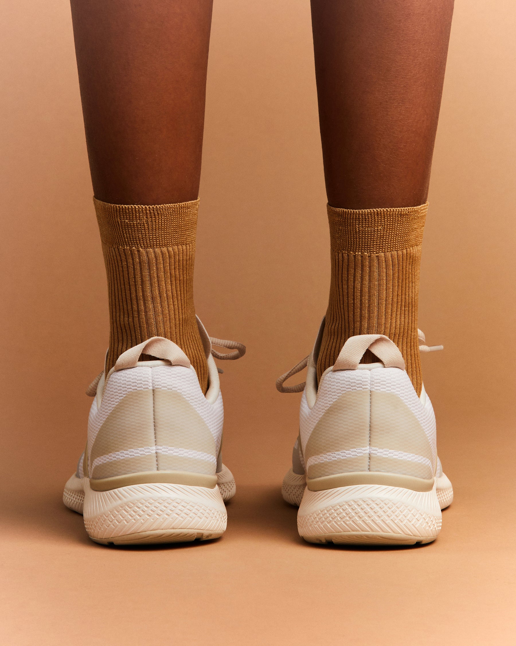 Veja // Sneaker // IMPALA ENGINEERED-MESH // EGGSHELL PIERRE