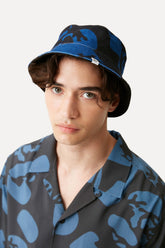 Reflect Studio // Bucket Hat // Camouflage // Schwarz-Blau