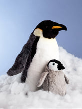 WWF Plüschtier // Kaiserpinguin // Grau & Weiß // 20 cm