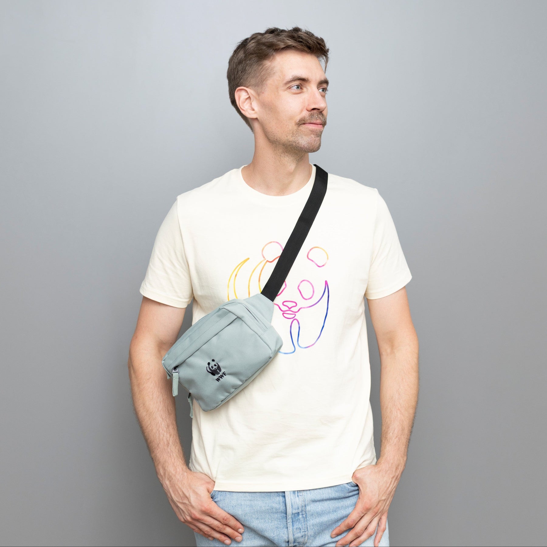 Rucksack & Bauchtasche mit WWF Logo als Set