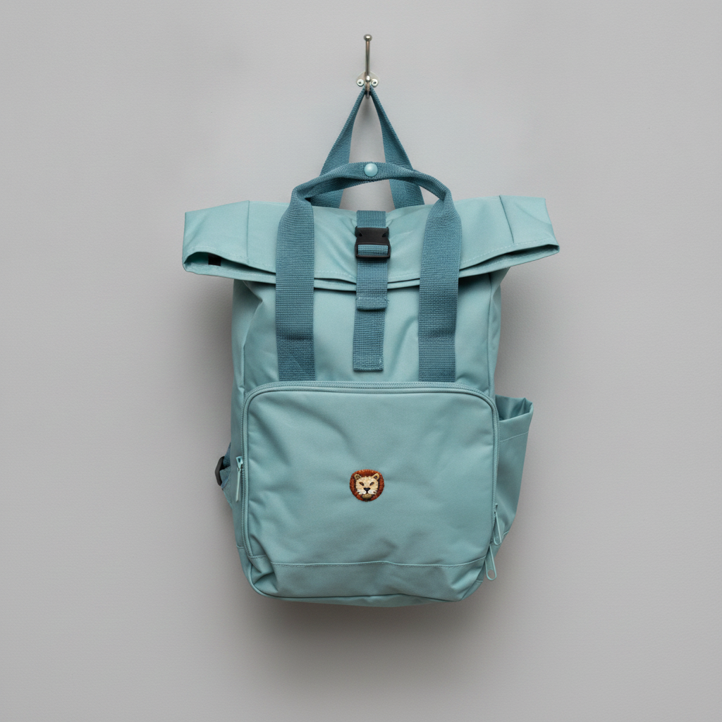 Unisex Rucksack // 9 Liter // Löwe // salbeigrün
