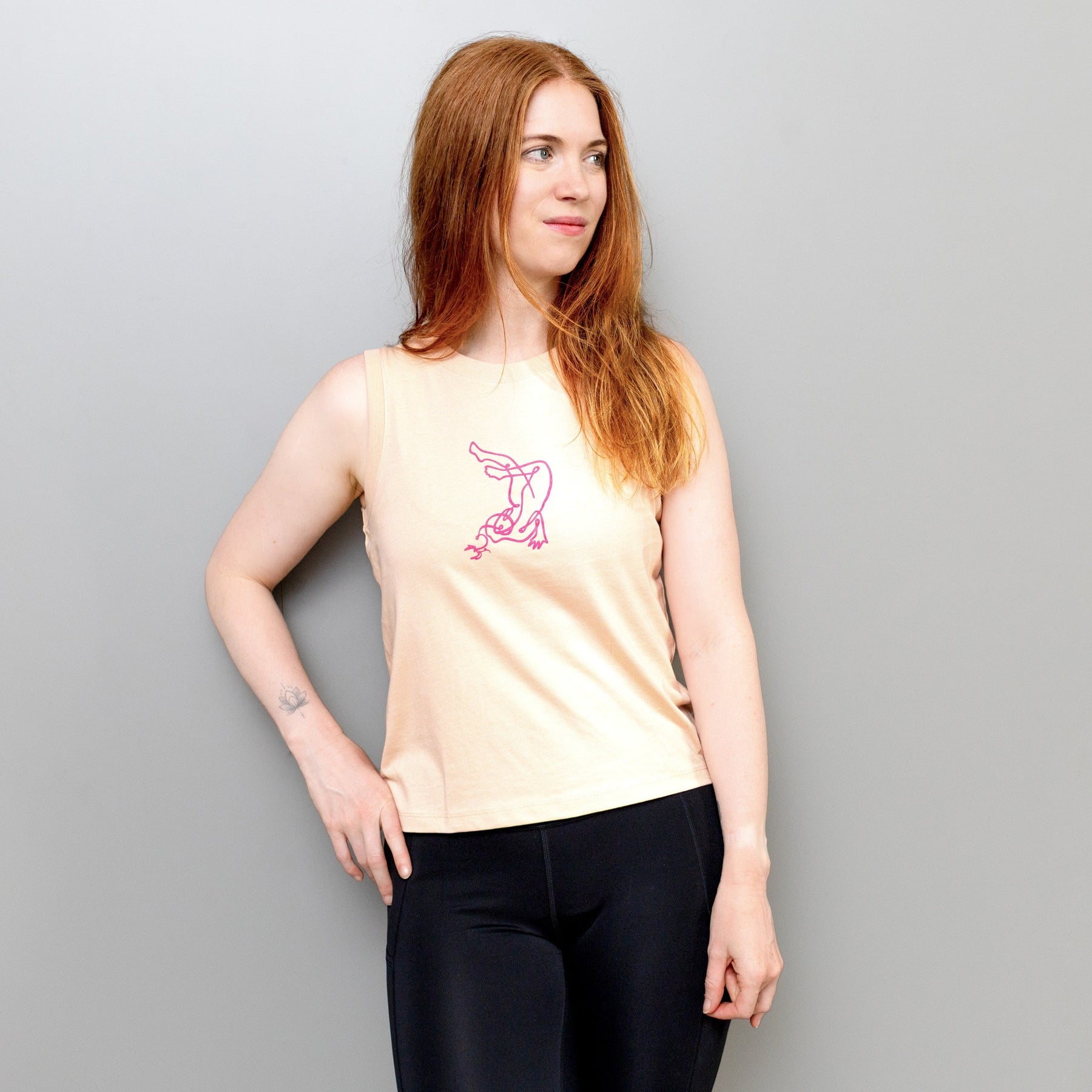 Damen Top // WWF Yoga // Peach