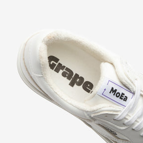 MoEa // Sneaker // Gen1 Grapes Full White
